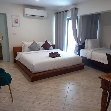 Valentier Cafe And Hotel Τσιάνγκ Μάι Εξωτερικό φωτογραφία