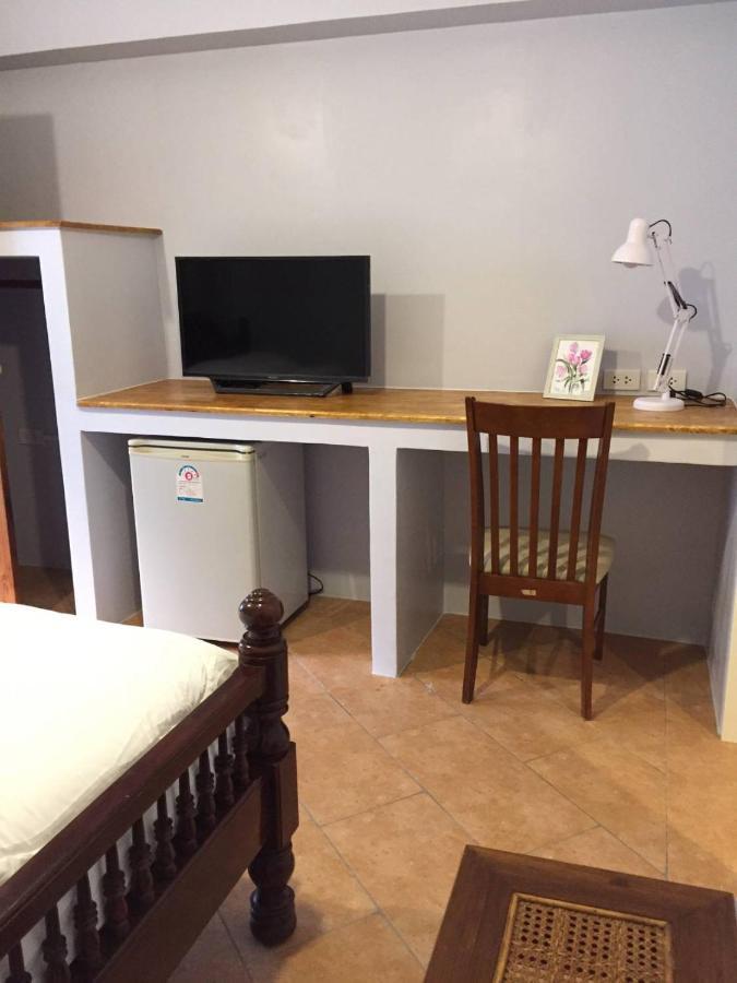 Valentier Cafe And Hotel Τσιάνγκ Μάι Εξωτερικό φωτογραφία