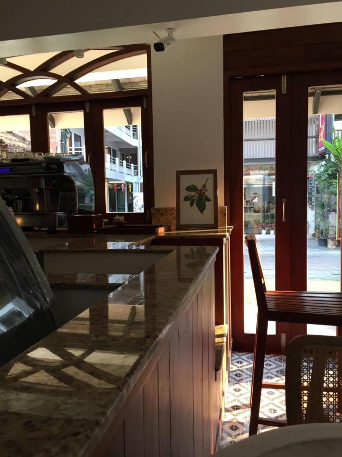 Valentier Cafe And Hotel Τσιάνγκ Μάι Εξωτερικό φωτογραφία