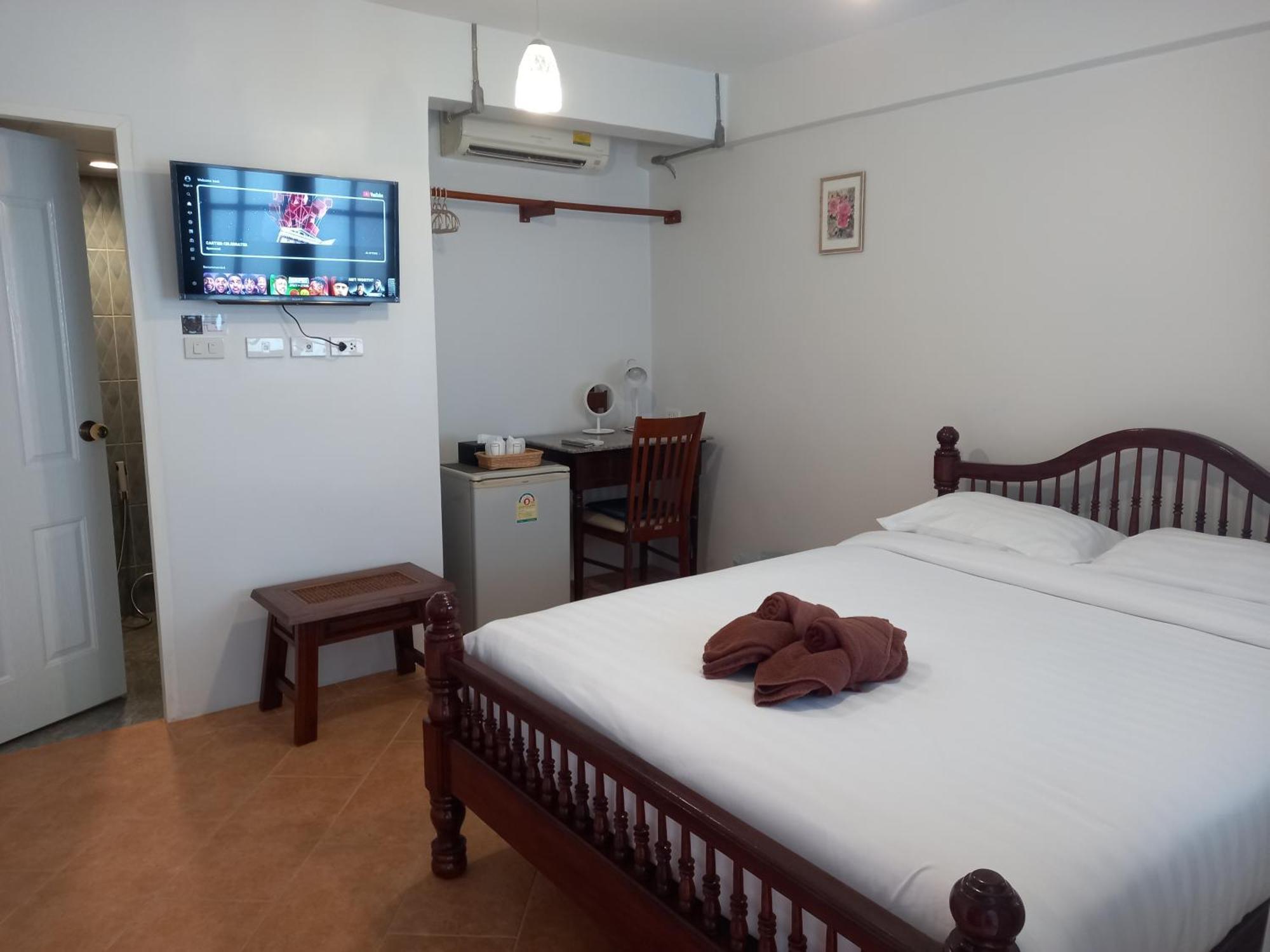 Valentier Cafe And Hotel Τσιάνγκ Μάι Εξωτερικό φωτογραφία